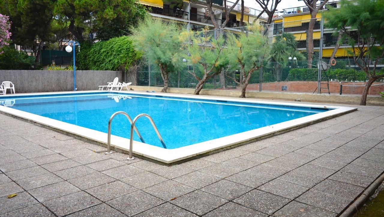 Beach House Castelldefels Exterior foto